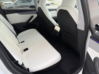 2026 Tesla Model Y AWD