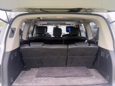 2012 INFINITI QX56 4WD 8-passenger