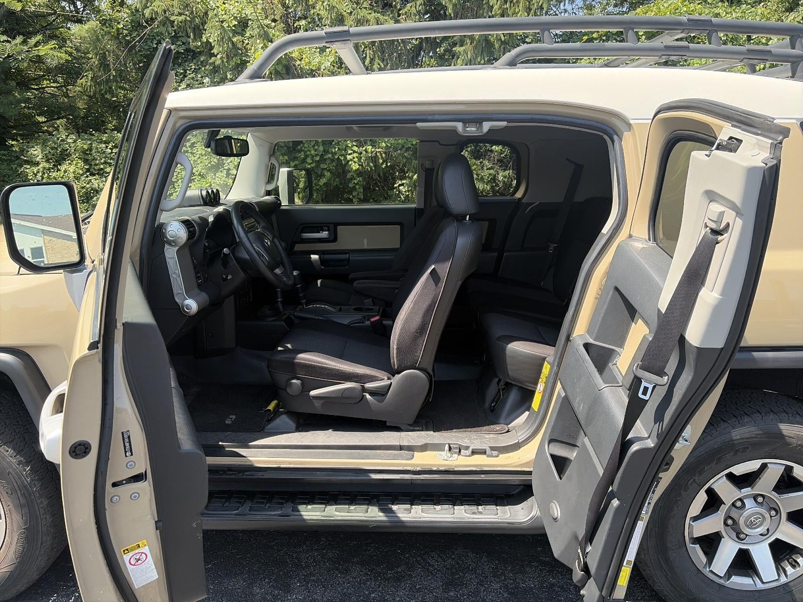 2014 Toyota FJ Cruiser 4WD 4dr Auto (Natl)