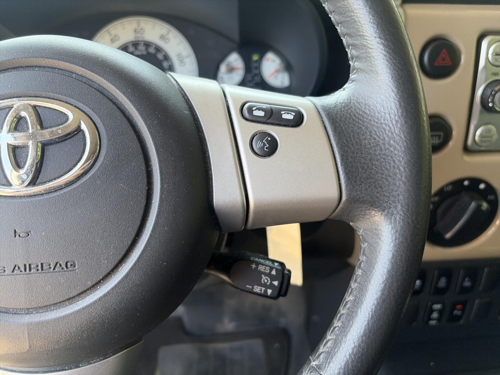 2014 Toyota FJ Cruiser 4WD 4dr Auto (Natl)