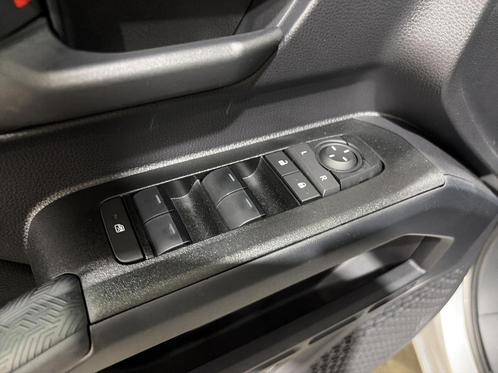 2026 Toyota 4Runner SR5 2WD (Natl)