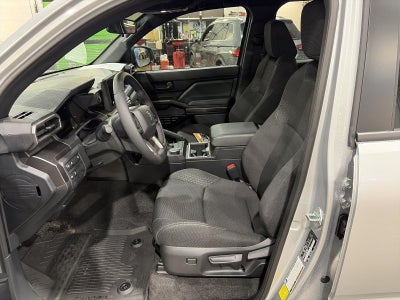 2026 Toyota 4Runner SR5 2WD (Natl)