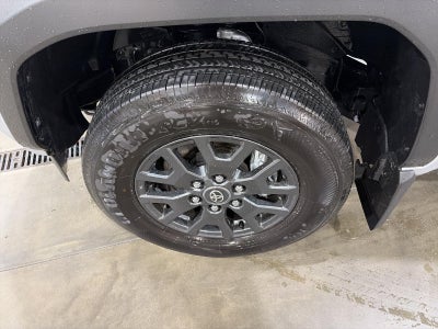 2026 Toyota 4Runner SR5 2WD (Natl)