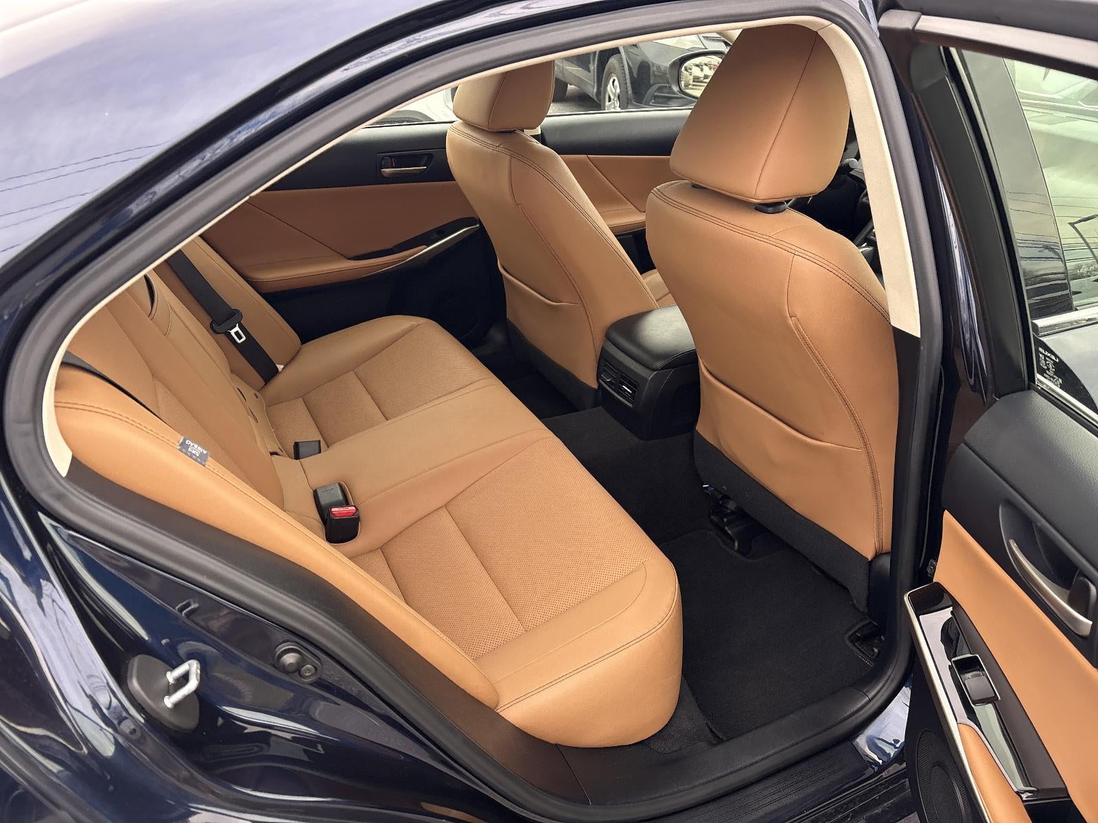 2019 Lexus IS 300 AWD