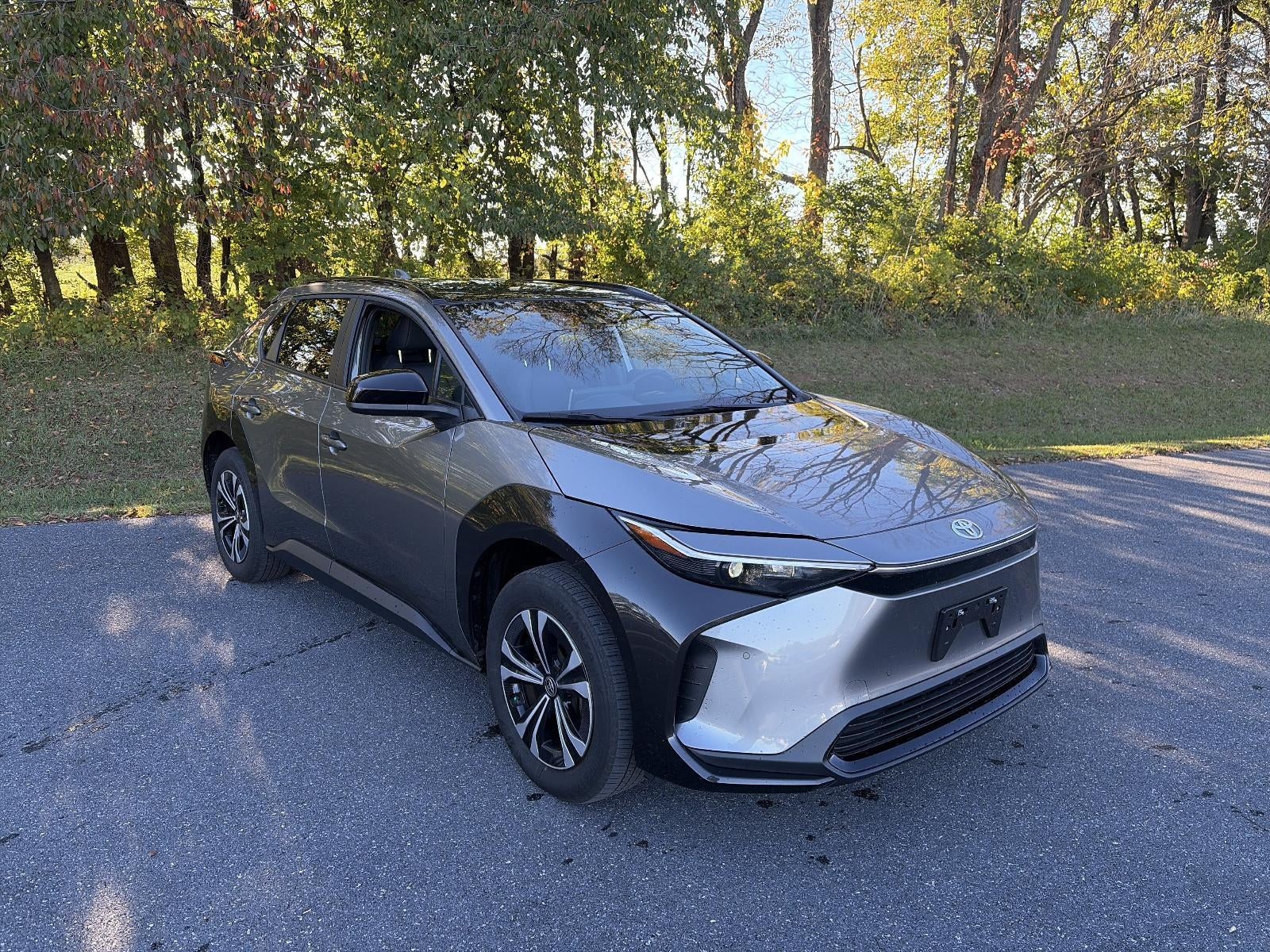 2024 Toyota bZ4X XLE AWD (Natl)
