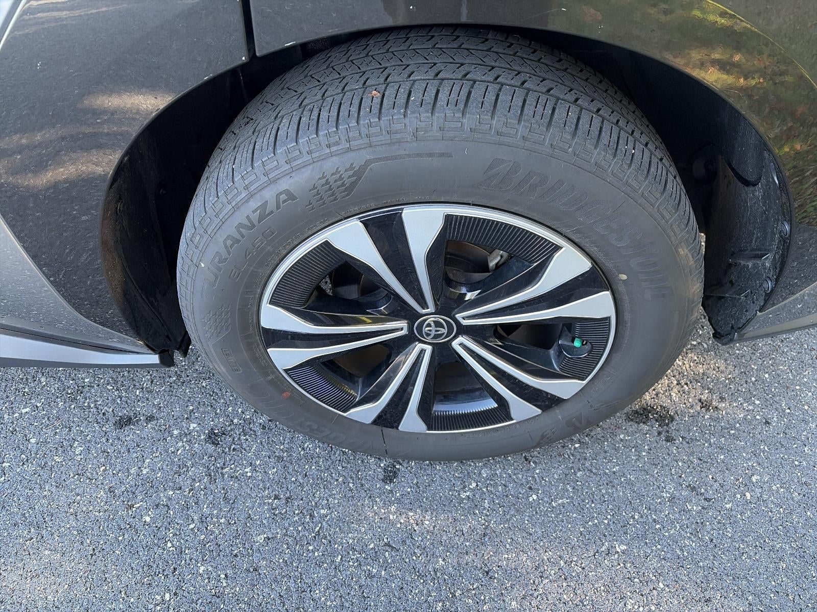 2024 Toyota bZ4X XLE AWD (Natl)