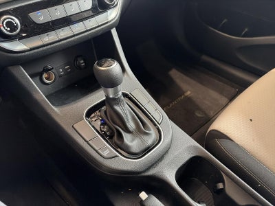 2020 Hyundai ELANTRA GT Auto