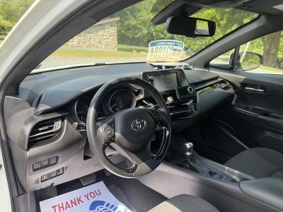 2018 Toyota C-HR XLE Premium FWD (Natl)