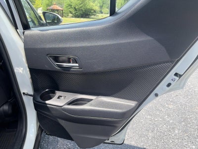 2018 Toyota C-HR XLE Premium FWD (Natl)