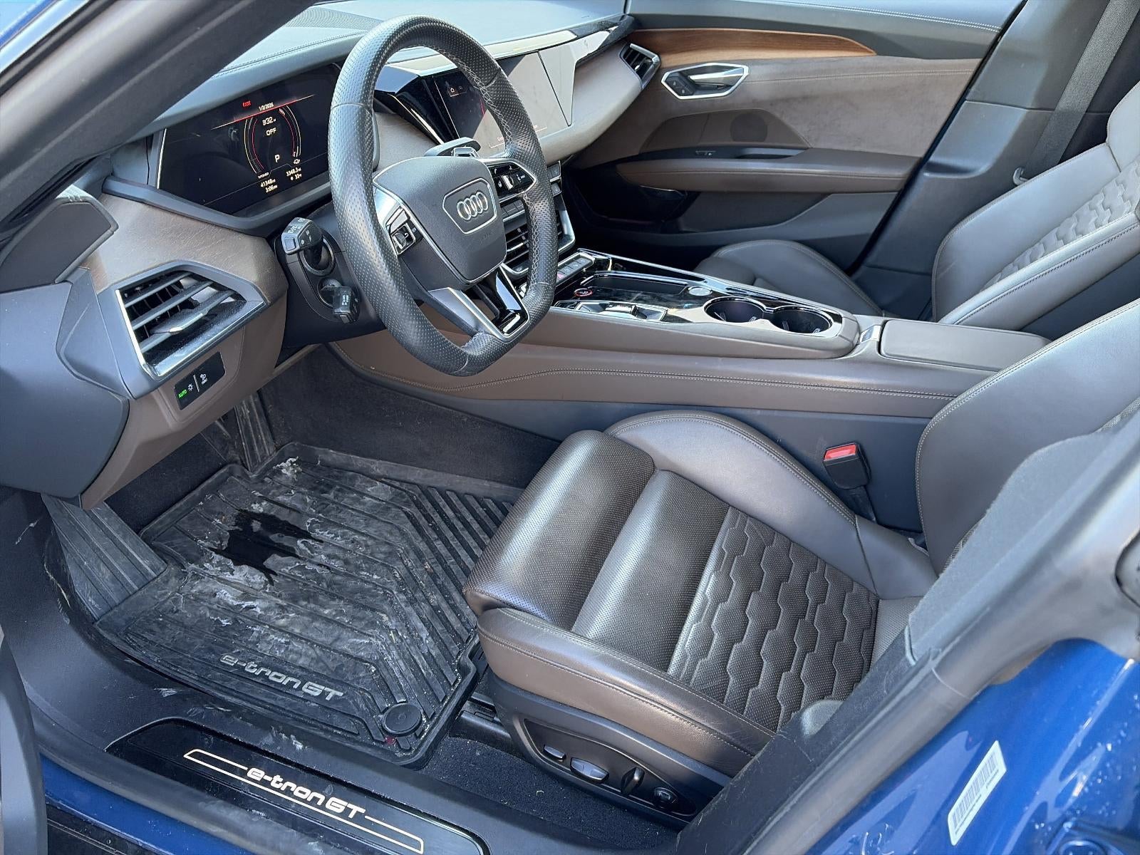 2022 Audi e-tron GT Prestige quattro