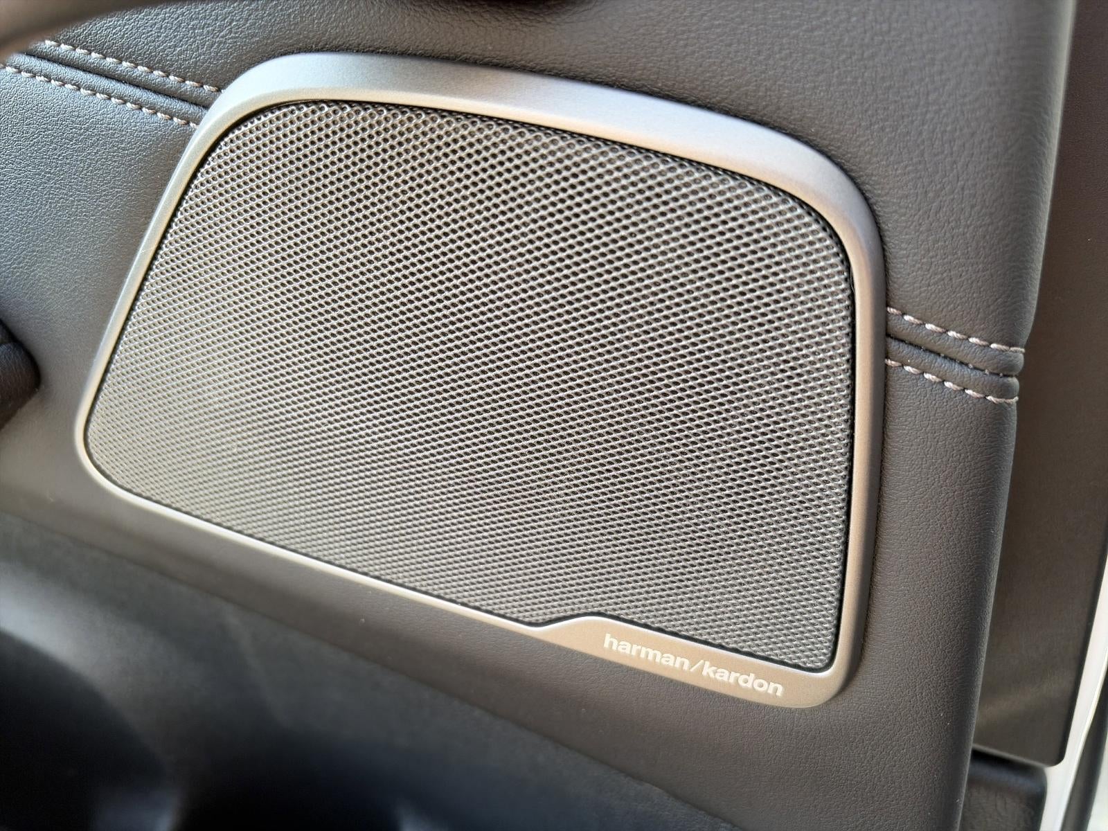 2023 BMW M550i xDrive Sedan