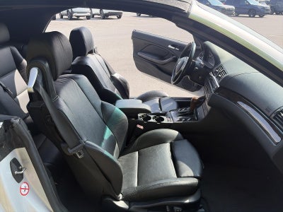 2002 BMW 325Ci Convertible