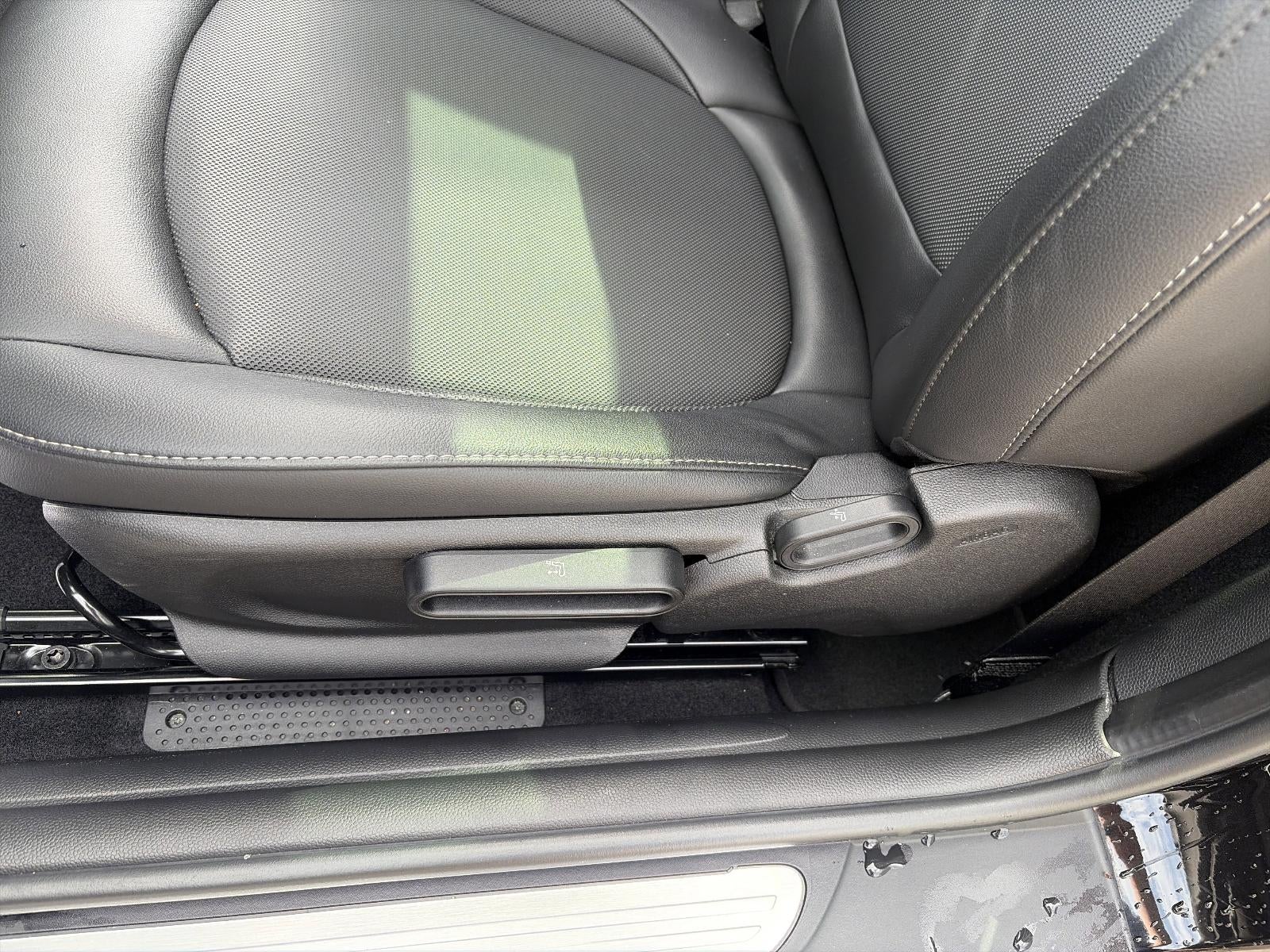 2022 MINI Oxford Edition Hardtop 2 Door Oxford Edition