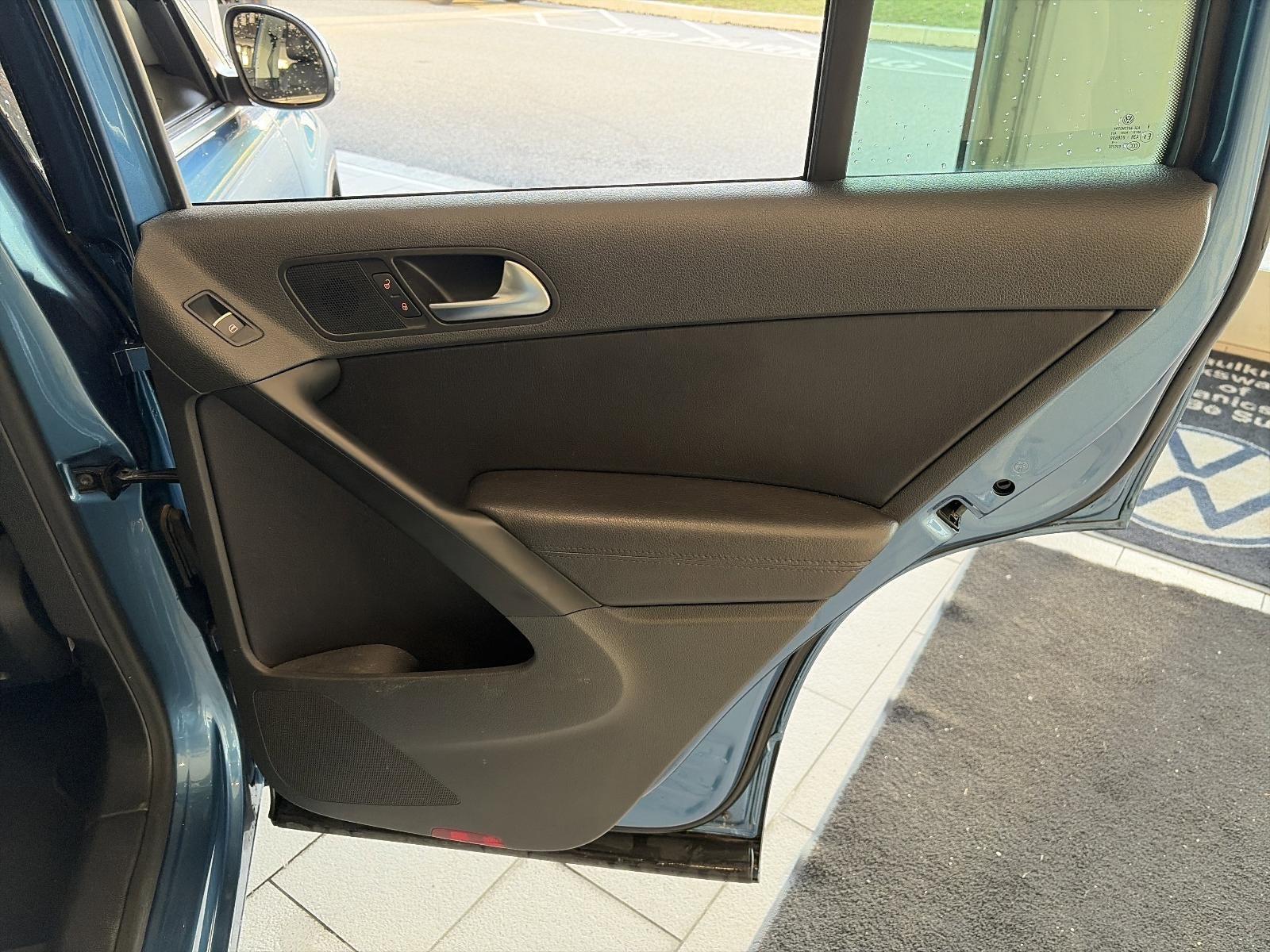 2017 Volkswagen Tiguan 2.0T Wolfsburg Edition 4MOTION