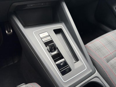 2022 Volkswagen Golf GTI 2.0T SE DSG