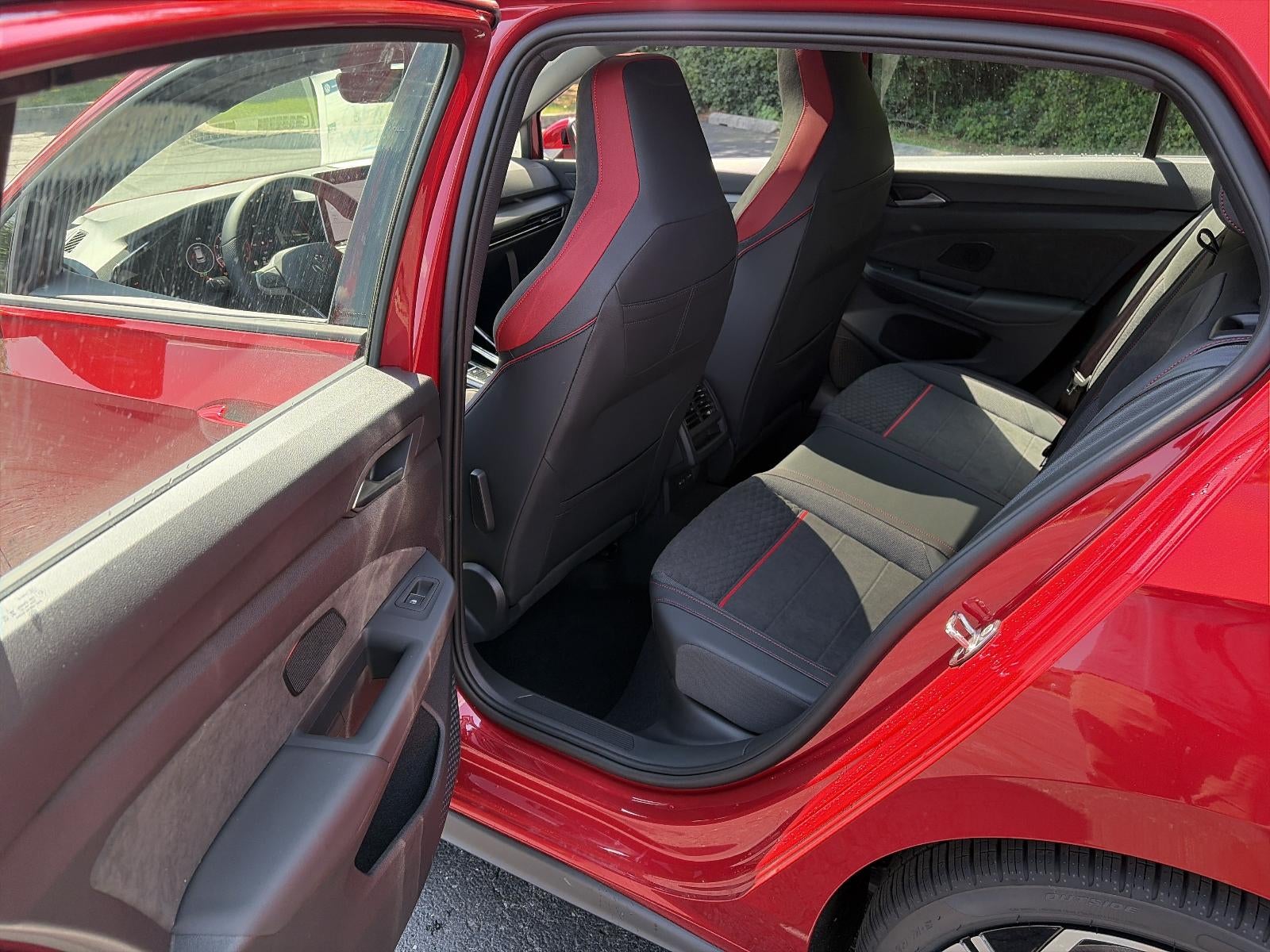 2026 Volkswagen Golf GTI 2.0T SE DSG