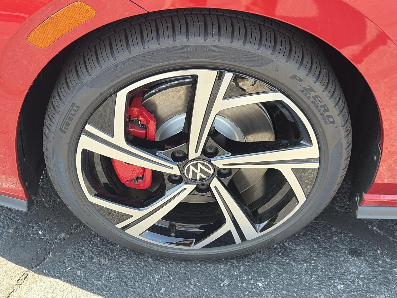 2026 Volkswagen Golf GTI 2.0T SE DSG