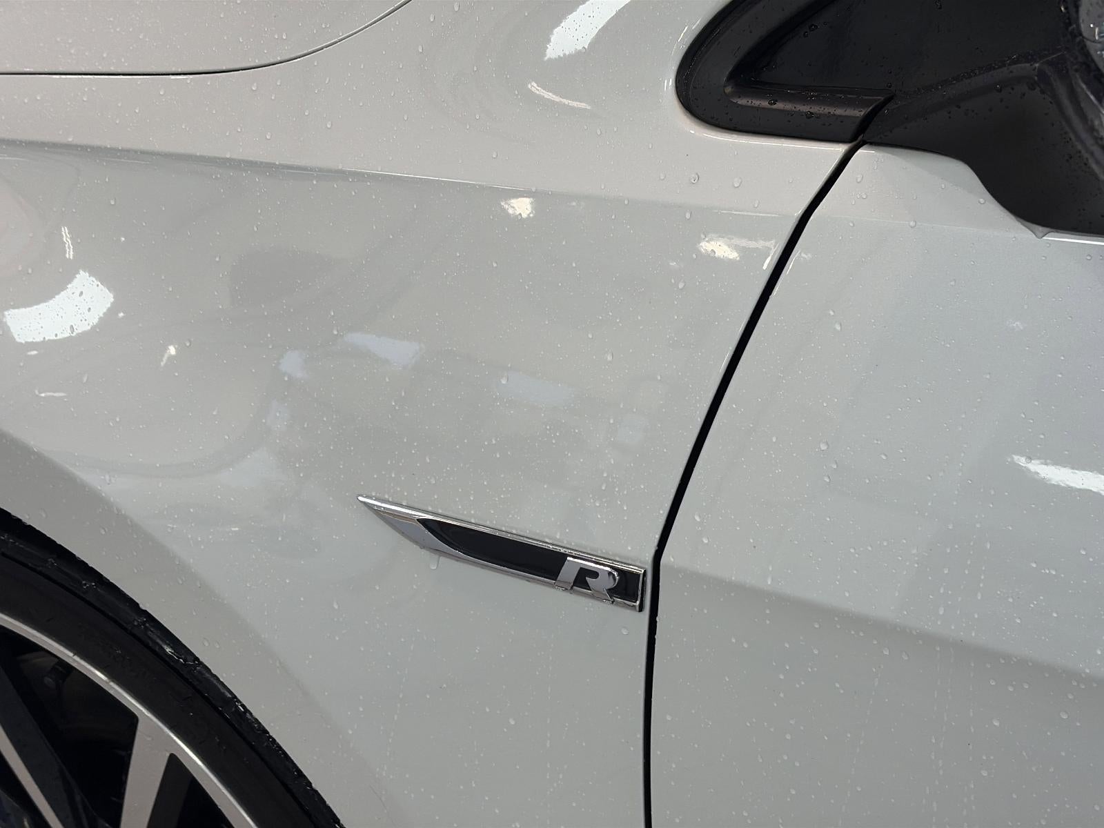 2018 Volkswagen Golf R 2.0T DSG w/DCC/Nav