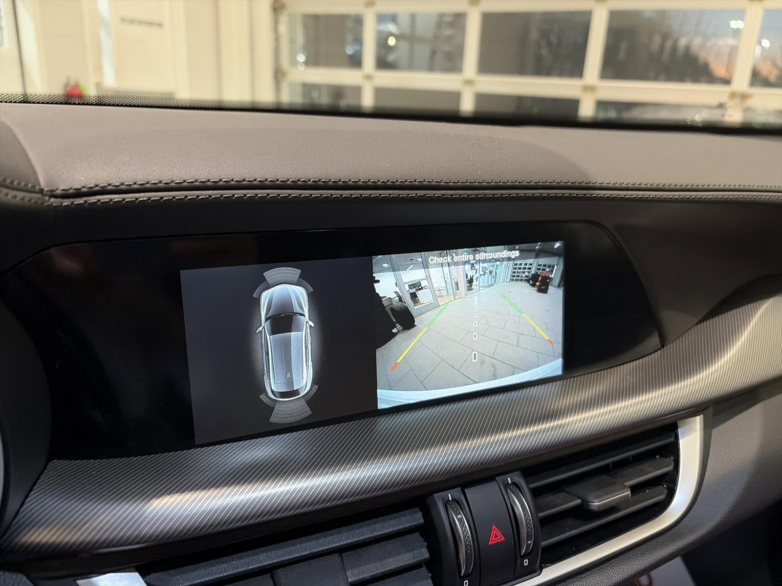 2023 Alfa Romeo Stelvio Veloce AWD