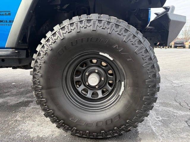 2015 Jeep Wrangler Unlimited 4WD 4dr Sport