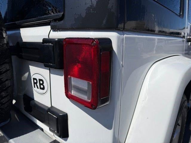 2015 Jeep Wrangler Unlimited 4WD 4dr Sahara