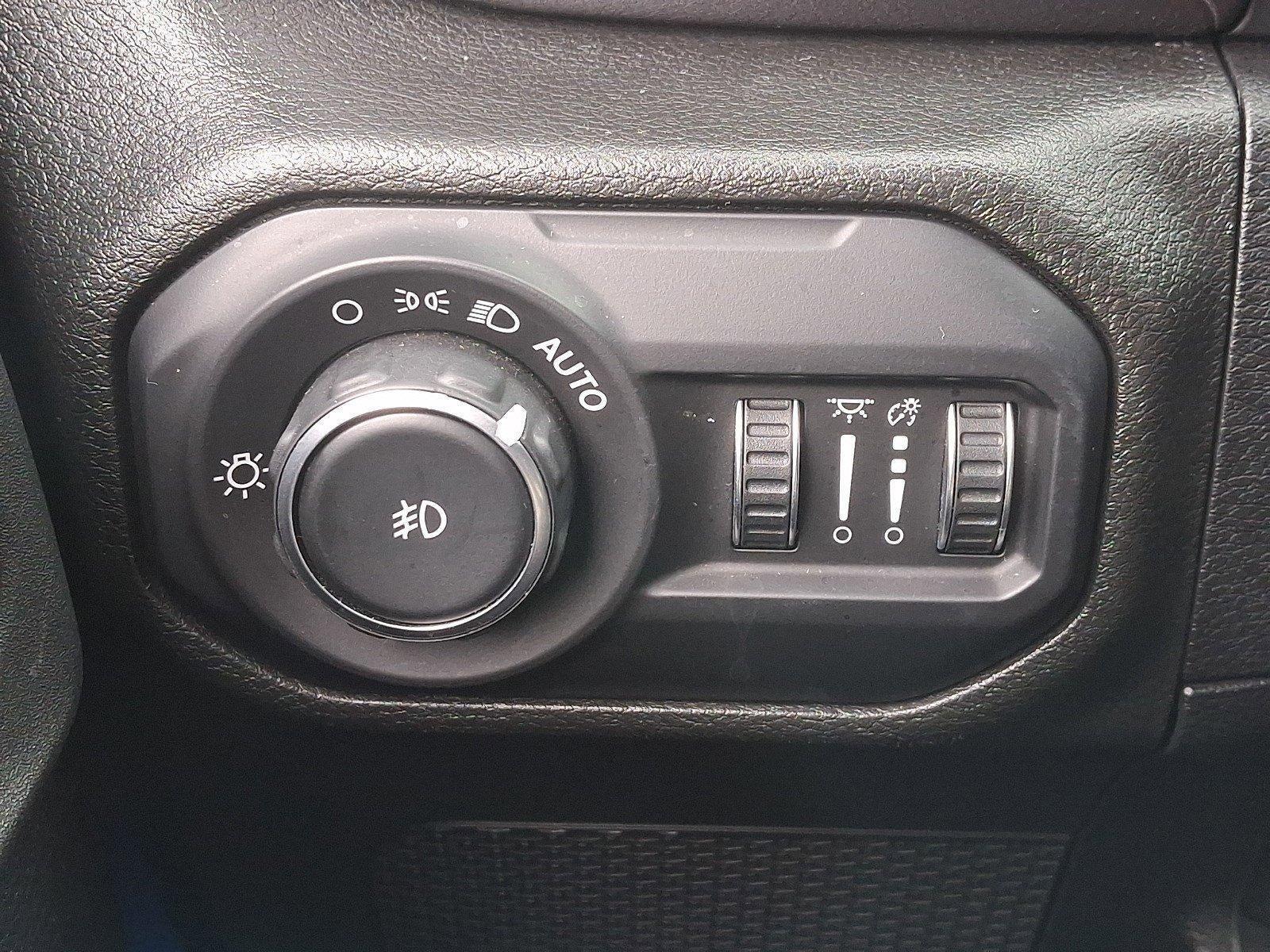 2021 Jeep Wrangler Unlimited Sahara Altitude 4x4