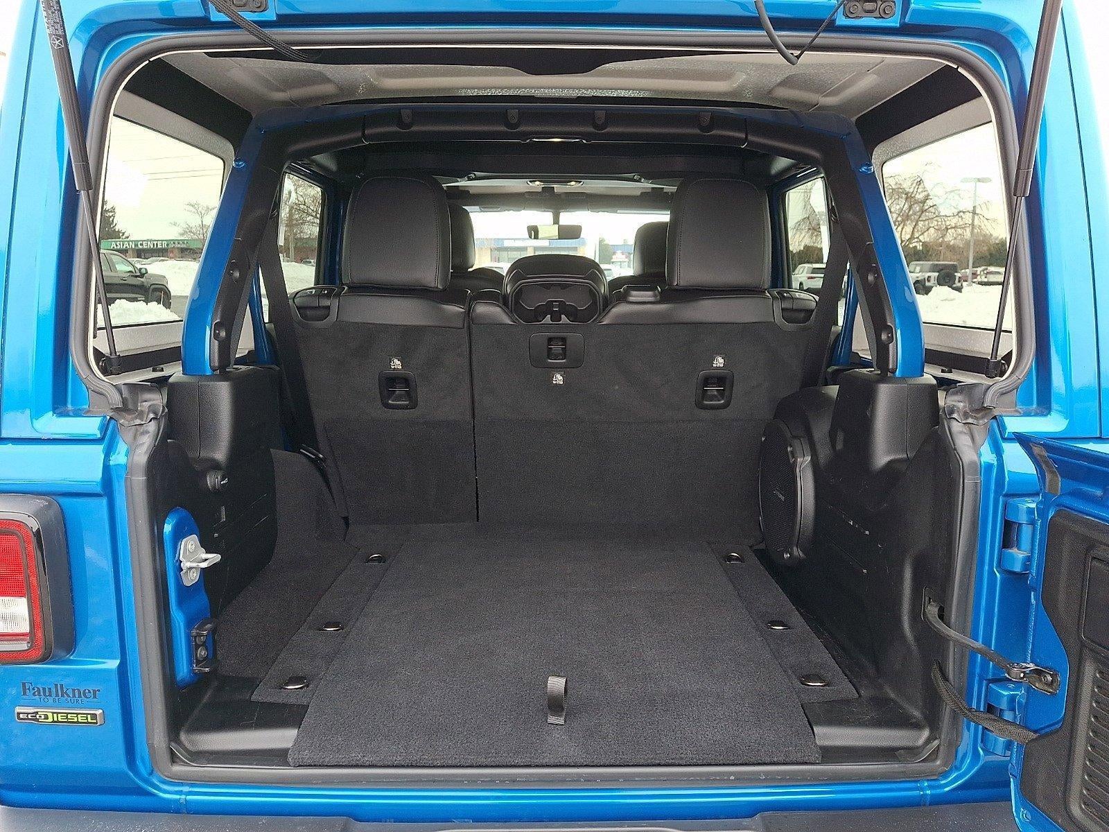 2021 Jeep Wrangler Unlimited Sahara Altitude 4x4