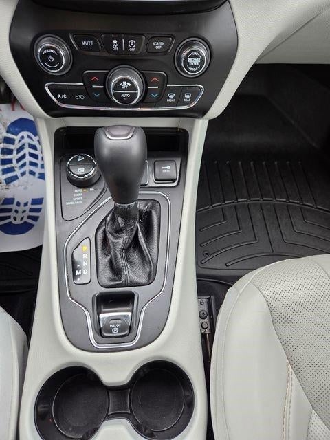 2021 Jeep Cherokee Latitude Lux 4x4