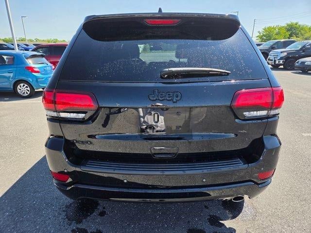 2021 Jeep Grand Cherokee Laredo X 4x4