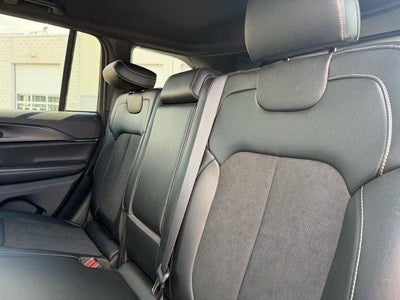 2024 Jeep Grand Cherokee Altitude 4x4