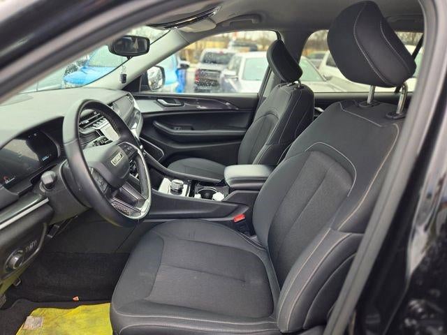 2022 Jeep Grand Cherokee L Laredo 4x4