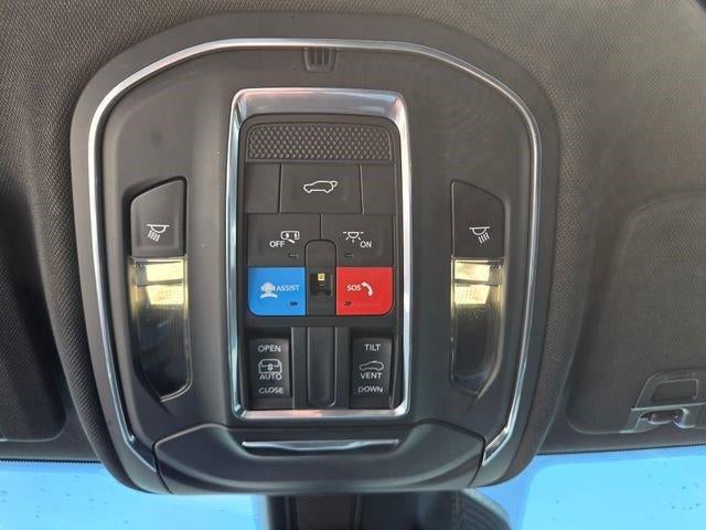 2023 Jeep Grand Cherokee L Altitude 4x4