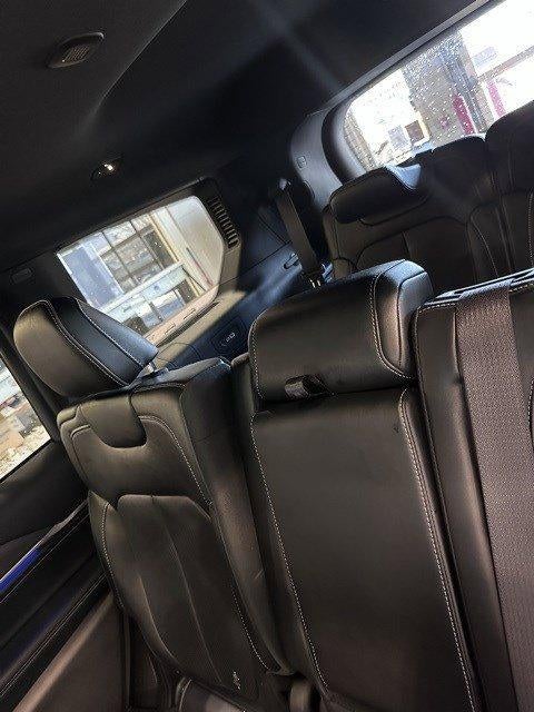 2023 Jeep Grand Cherokee L Overland 4x4