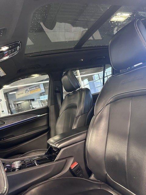 2023 Jeep Grand Cherokee L Overland 4x4