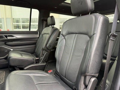 2022 Jeep Wagoneer Series III Carbide 4x4