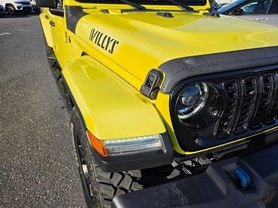 2024 Jeep Gladiator Willys 4x4