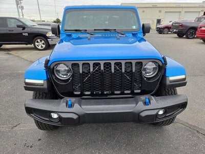 2021 Jeep Gladiator Willys 4x4