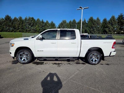 2022 RAM 1500 Big Horn 4x4 Crew Cab 5'7" Box