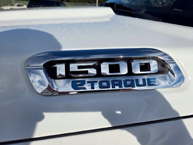 2022 RAM 1500 Big Horn 4x4 Crew Cab 5'7" Box