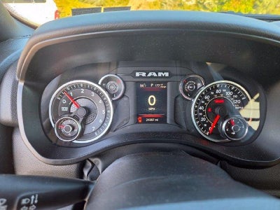 2023 RAM 1500 Big Horn 4x4 Crew Cab 5'7" Box