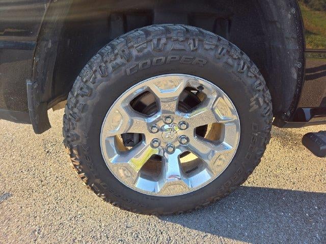2019 RAM 1500 Big Horn/Lone Star 4x4 Crew Cab 6'4" Box