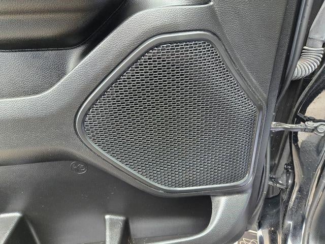 2022 RAM 1500 Big Horn 4x4 Quad Cab 6'4" Box