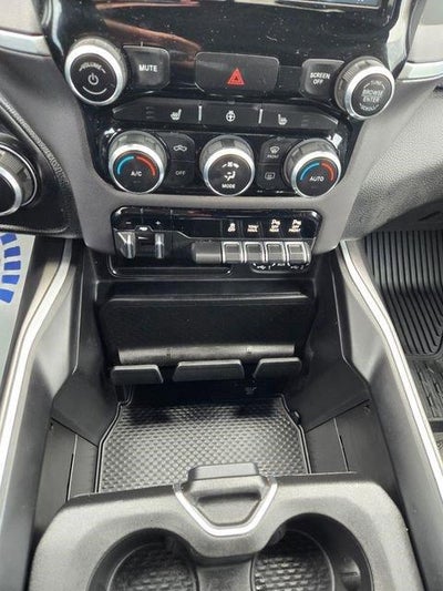 2022 RAM 1500 Big Horn 4x4 Quad Cab 6'4" Box