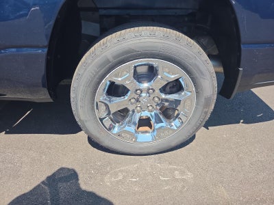 2020 RAM 1500 Big Horn 4x4 Quad Cab 6'4" Box