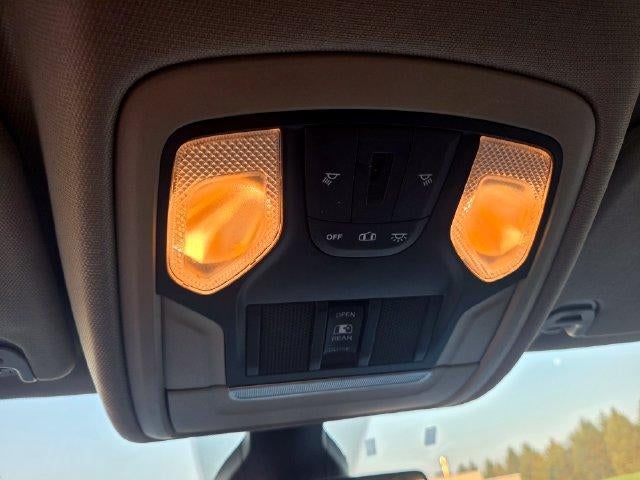 2020 RAM 1500 Big Horn 4x4 Quad Cab 6'4" Box