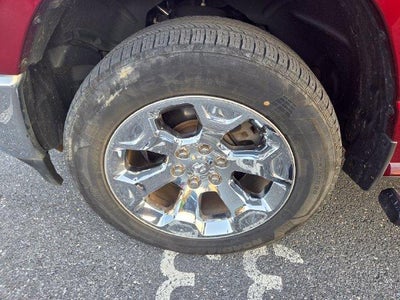2020 RAM 1500 Big Horn 4x4 Quad Cab 6'4" Box