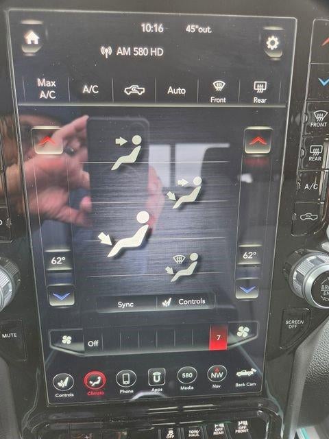 2021 RAM 1500 Big Horn 4x4 Quad Cab 6'4" Box