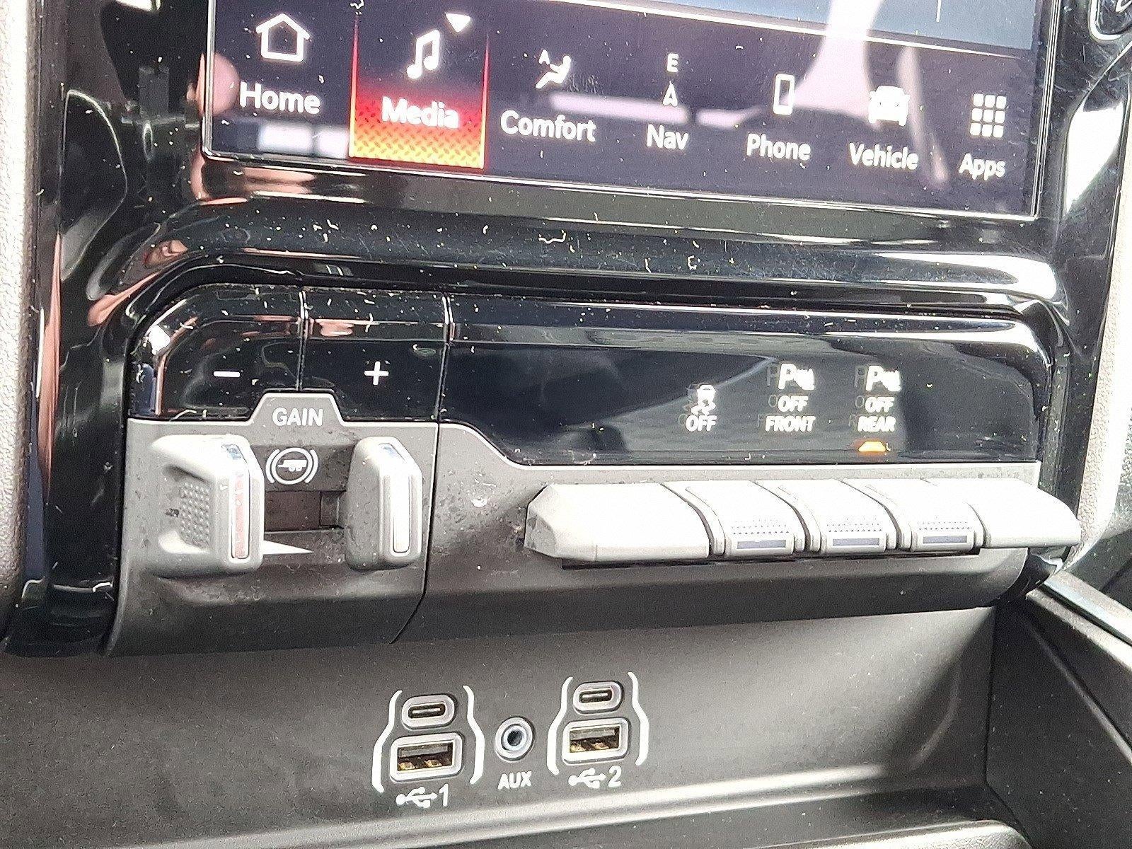2025 RAM 1500 Big Horn 4x4 Crew Cab 5'7" Box