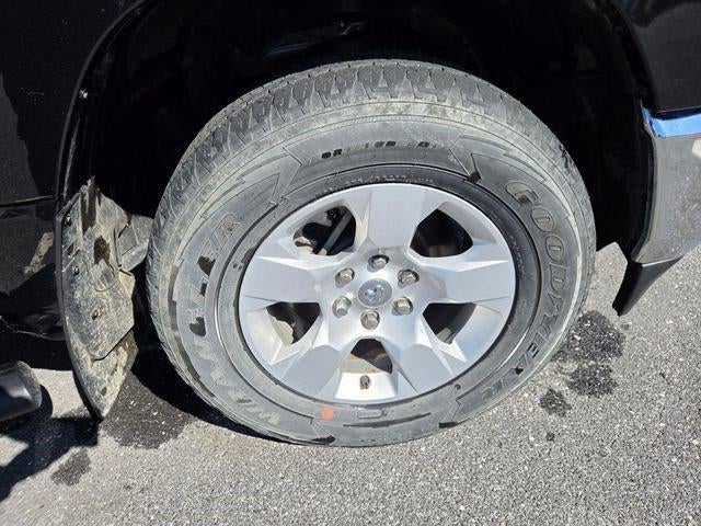 2023 RAM 1500 Big Horn 4x4 Crew Cab 5'7" Box