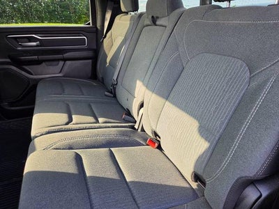 2022 RAM 1500 Big Horn 4x4 Crew Cab 5'7" Box
